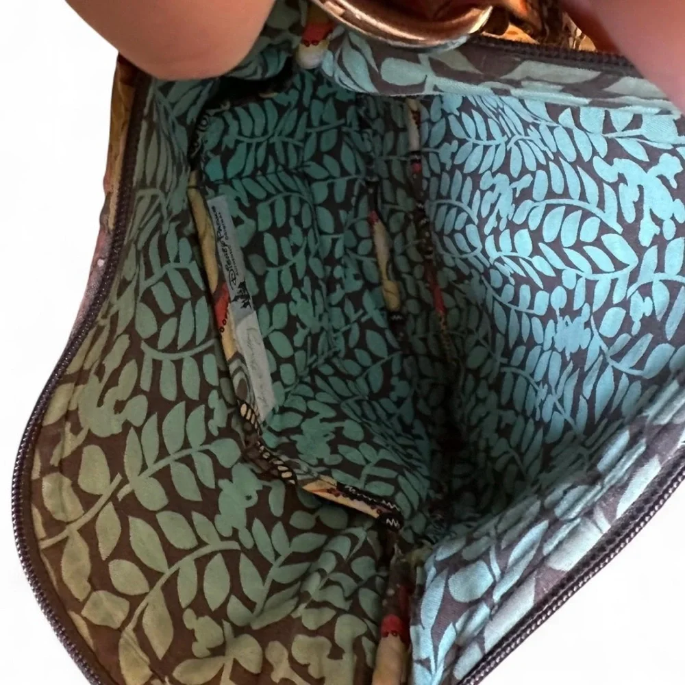 Vintage Vera Bradley Disney Perfect Petals Crossbody Mickey Mouse, Pre-loved - Picture 8 of 16